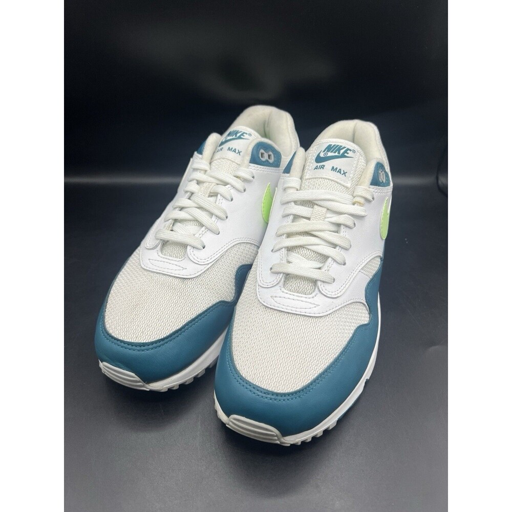 Air Max 90/1 'Spruce Lime' Men's Size 9.5 (AJ7695-103)